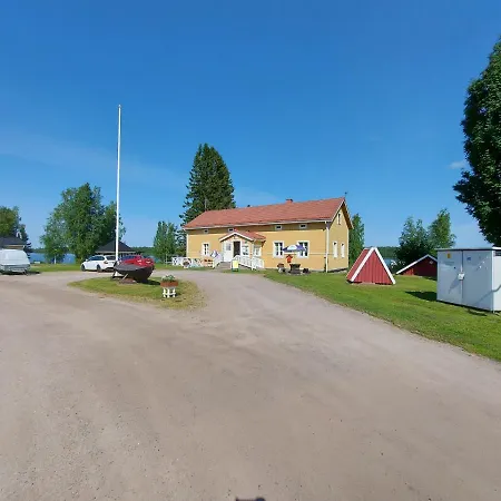 Ristijarven Pirtti Village *