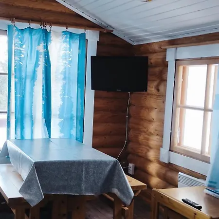 Camping Ristijaerven Pirtti Village *