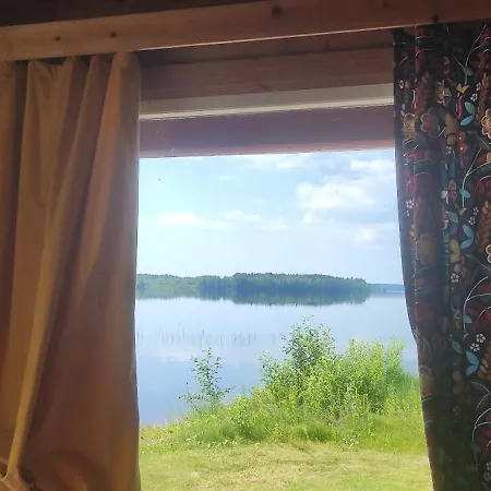 Ristijärven Pirtti Village Camping *