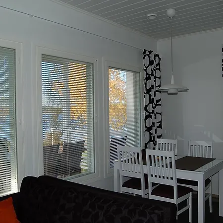 Ristijaerven Pirtti Village *