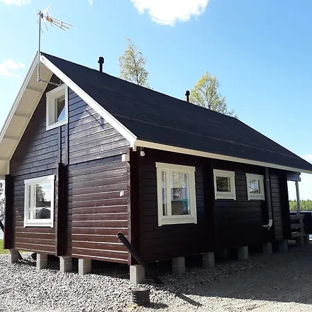 Campingplatz Ristijaerven Pirtti Village *