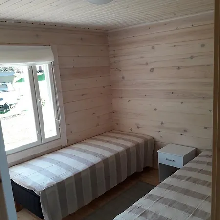 Kemping Ristijaerven Pirtti Village *