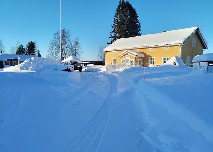 Ristijaerven Pirtti Village Кемпинг