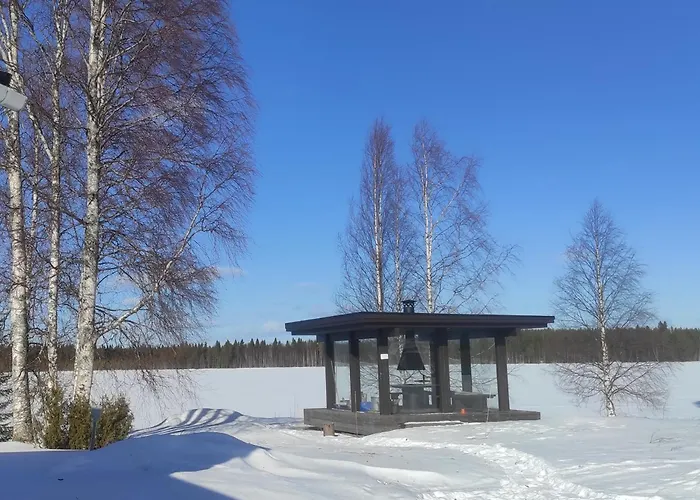 Ristijaerven Pirtti Village Кемпинг