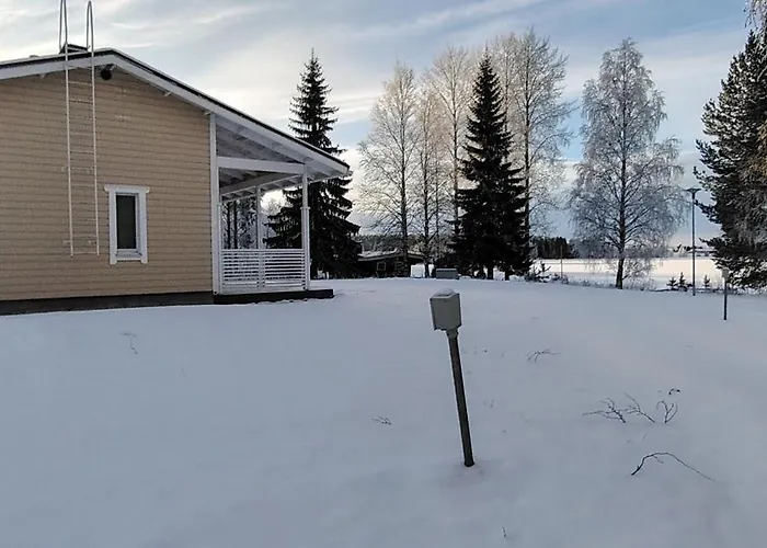 Кемпинг Ristijaerven Pirtti Village Ристиярви