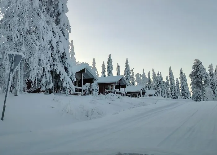 Кемпинг Ristijaerven Pirtti Village